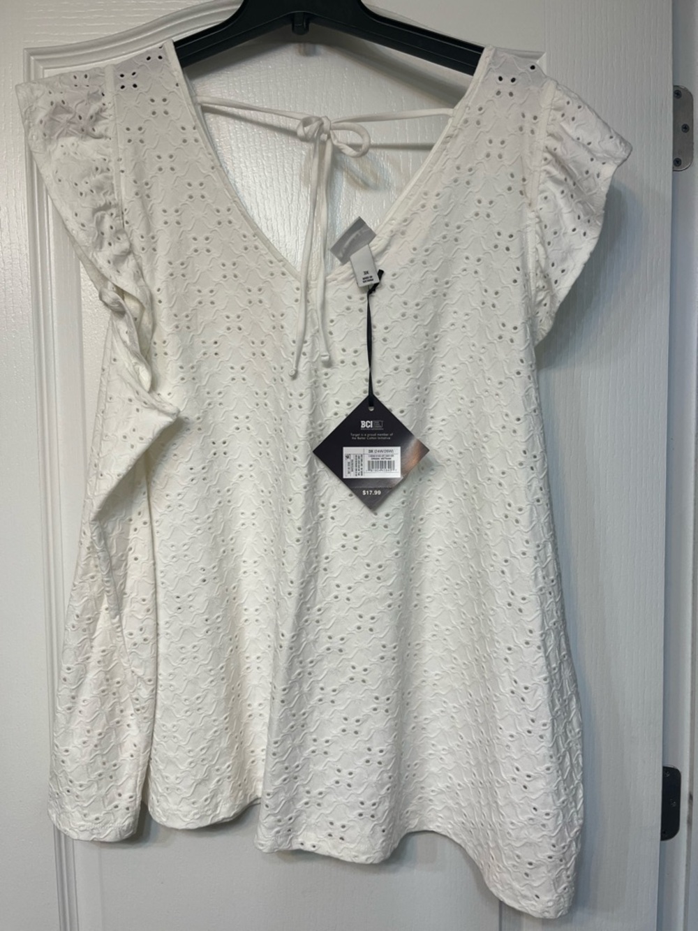 Ava & Viv White Eyelet Flutter-Sleeve Tie-Back Top 3X